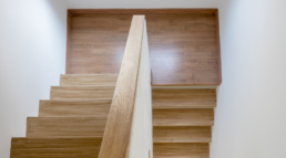 escaleras de madera